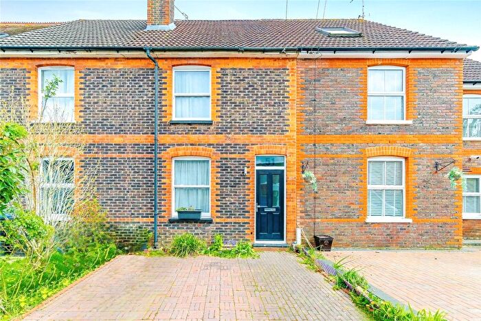 3 Bedroom Detached House For Sale In Trindles Road, South Nutfield, Redhill, Surrey, RH1