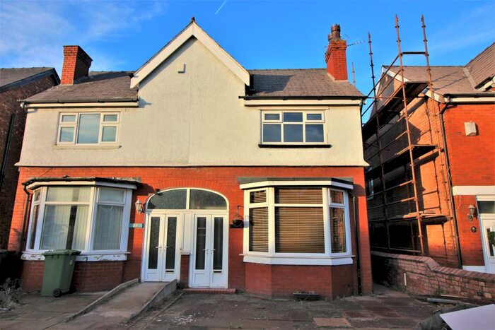 3 Bedroom Semi-Detached House To Rent In Sidney Road, Southport, PR9
