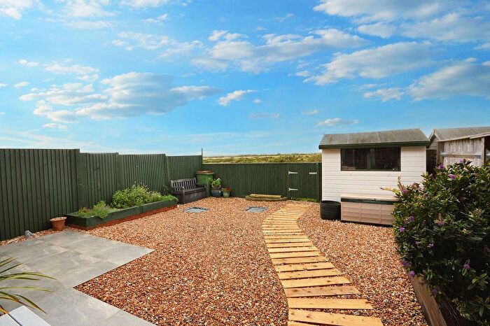 3 Bedroom Terraced House For Sale In Leonard Road, Greatstone, TN28