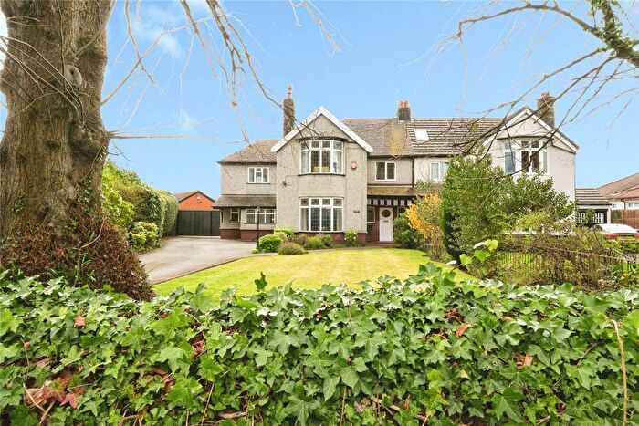 4 Bedroom Equestrian Property For Sale In High Street, Hale Village, Liverpool, Cheshire, L24