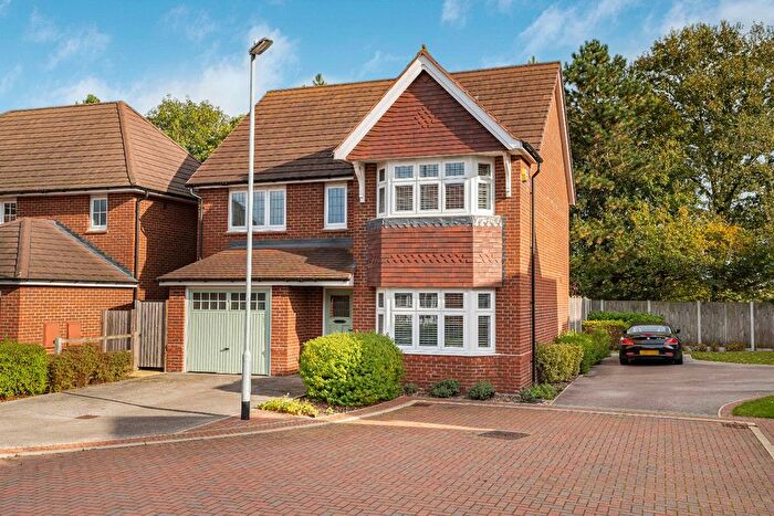 4 Bedroom Detached House For Sale In Arnold Close, Hauxton, Cambridge, CB22