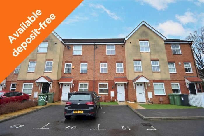 4 Bedroom Town House To Rent In Lacey Road, Portsmouth, PO3