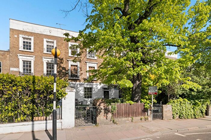 5 Bedroom Maisonette To Rent In Caledonian Road, Kings Cross, N1