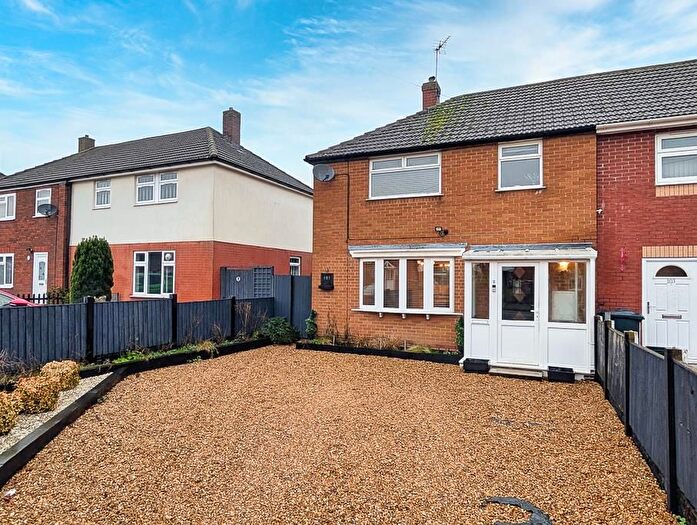 3 Bedroom Semi Detached House For Sale In Collyer Road, Calverton, Nottingham, NG14