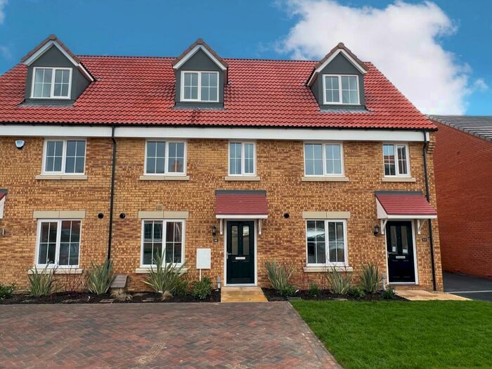 3 Bedroom Terraced House To Rent In Spa Chase, Bourne, PE10