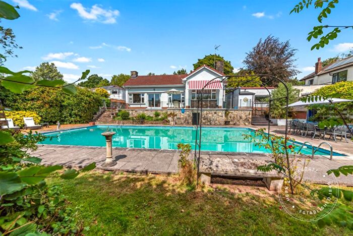 3 Bedroom Detached House For Sale In The Conifers, Fairwater Road, Llandaff, Cardiff, CF5