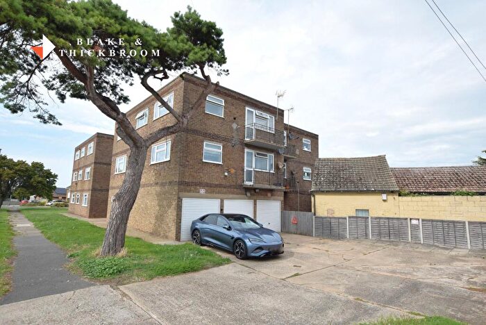 2 Bedroom Flat For Sale In Brighton Road, Holland-on-Sea, CO15