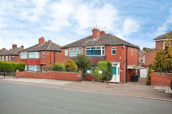 3 Bedroom Semi-Detached House For Sale In Broom Valley Road, Broom Valley, Rotherham, S60
