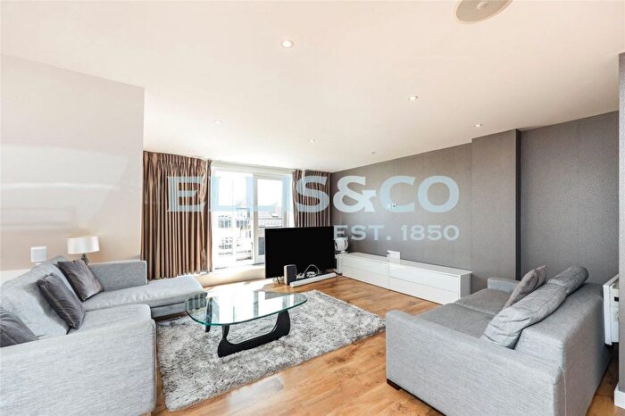 3 Bedroom Flat To Rent In Denham House, Park Lodge Avenue, West Drayton, UB7