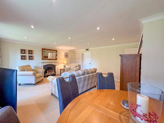2 Bedroom Apartment To Rent In Fairlawns, Newmarket, Suffolk, CB8