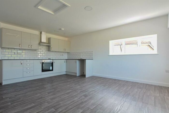 1 Bedroom Flat To Rent In Ferndown, Dorset, BH22