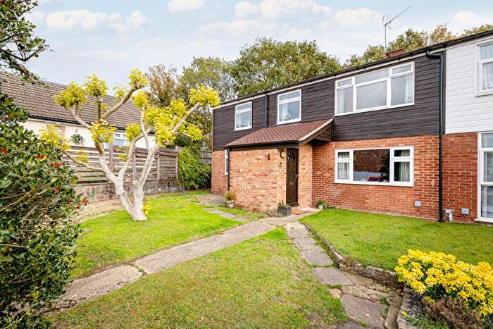 5 Bedroom Semi Detached House For Sale In Broom Farm Road, Elsenham, Bishop's Stortford, Essex, CM22