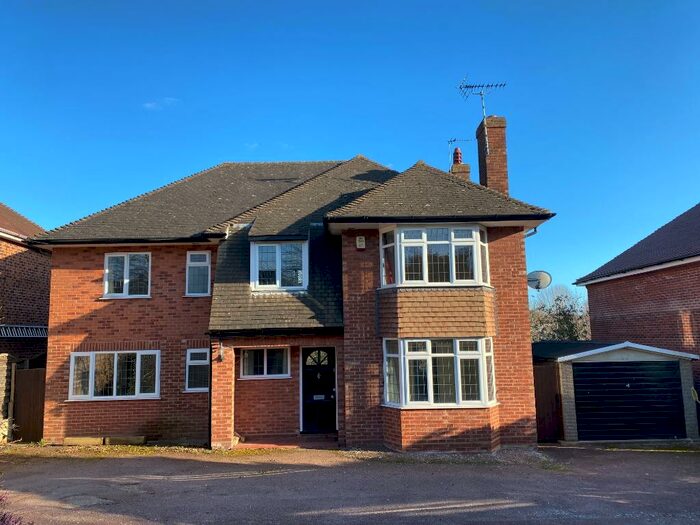 4 Bedroom Detached House To Rent In Manthorpe Road, Grantham, NG31