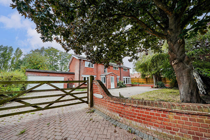 4 Bedroom Detached House For Sale In Middle Lane, Nether Broughton, Melton Mowbray, Leicestershire, LE14