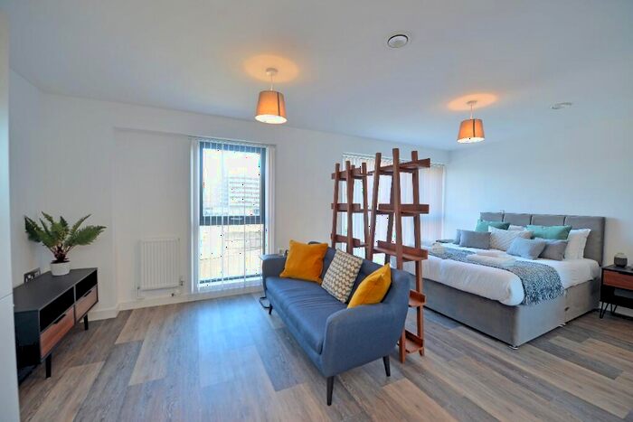 Apartment To Rent In Apartment, The Forum, Pershore Street, B5