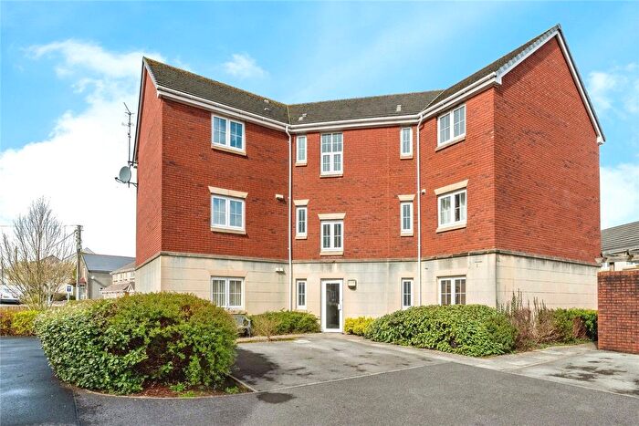 2 Bedroom Flat For Sale In Village Drive, Gorseinon, Swansea, Abertawe, SA4