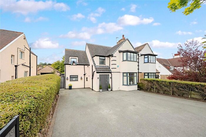 4 Bedroom Semi-Detached House For Sale In Carr Road, Calverley, Leeds, LS28