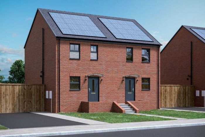 3 Bedroom Semi-Detached House To Rent In Cranswick Grove, Dream, Hull, East Riding Of Yorkshire, HU9