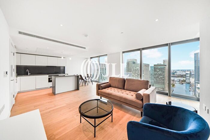 2 Bedroom Flat To Rent In Landmark Pinnacle, Marsh Wall, E14