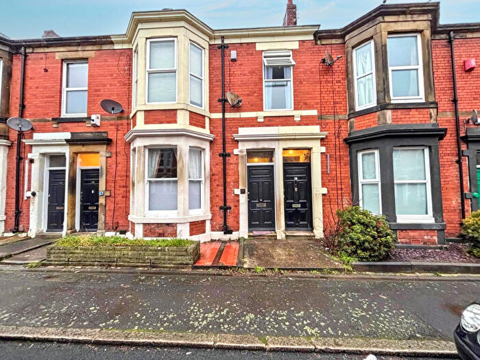 2 Bedroom Flat To Rent In Fairfield Road, Newcastle Upon Tyne, Tyne And Wear, NE2