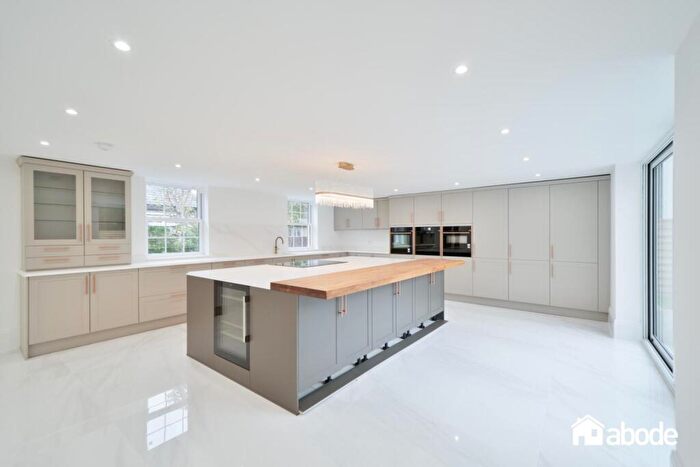 4 Bedroom Detached House For Sale In Freshfield Road, Formby, L37