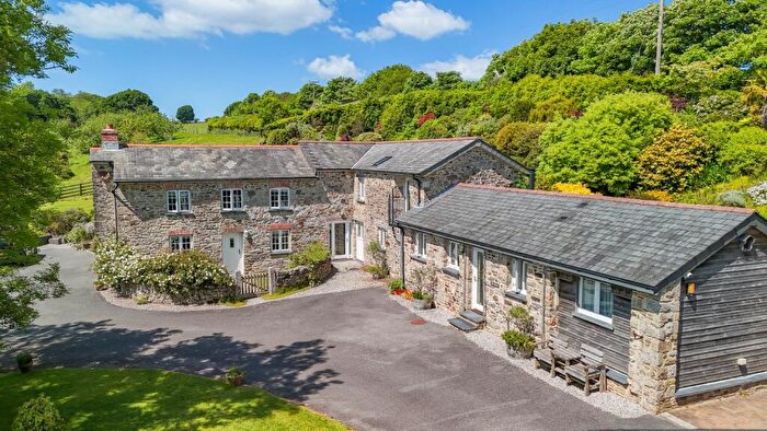 7 Bedroom Farm House For Sale In Lostwithiel, PL22