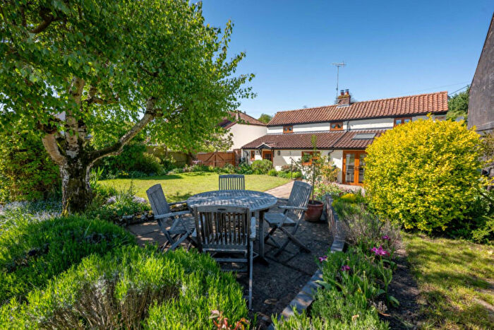 3 Bedroom Detached House For Sale In The Street, King's Lynn, PE32