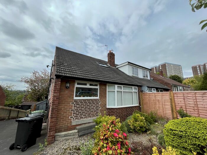 3 Bedroom Semi-Detached House To Rent In Eden Gardens, Leeds, LS4