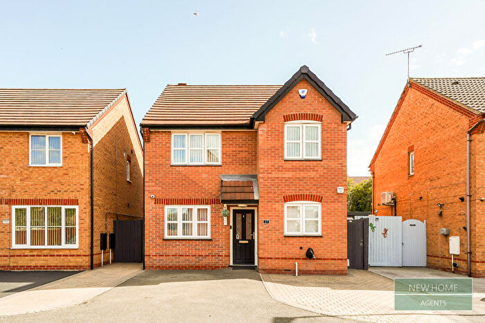 3 Bedroom Detached House For Sale In Stanier Drive, Leicester, LE4