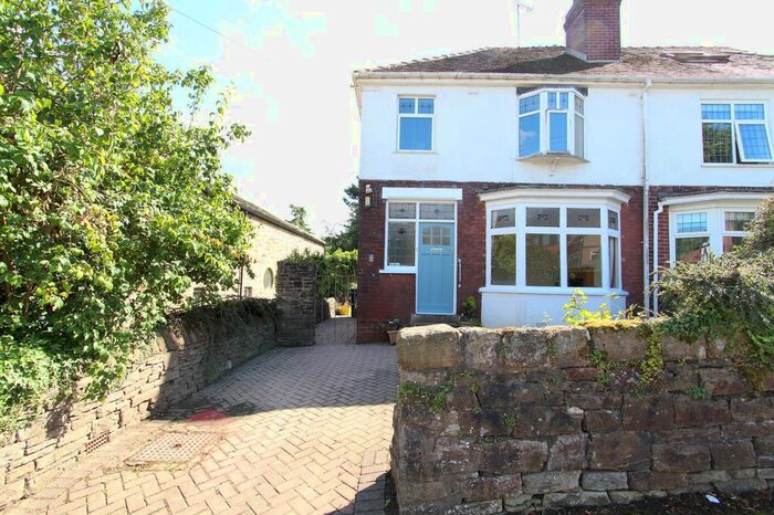 3 Bedroom Semi-Detached House To Rent In Whiteley Lane, Sheffield, S10