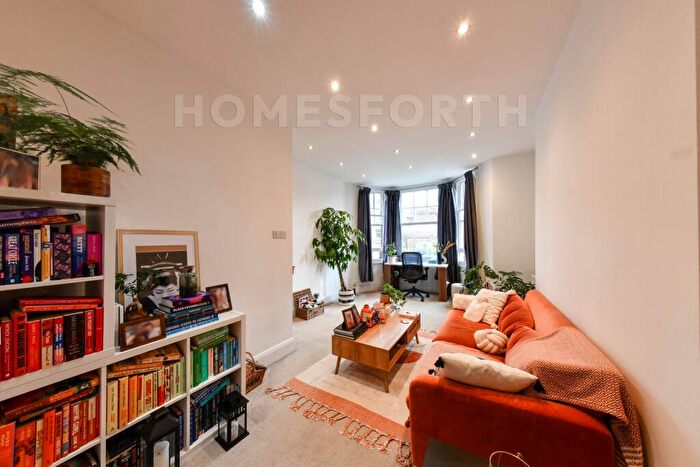 2 Bedroom Flat To Rent In Goldhurst Terrace, South Hampstead, NW6
