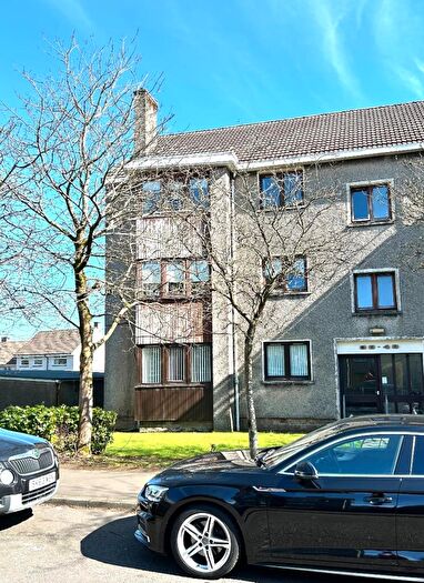 2 Bedroom Flat To Rent In Urquhart Drive, G74