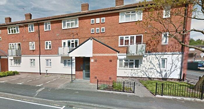 2 Bedroom Apartment To Rent In Bedroom Apartment Knowles Place, Manchester, M15