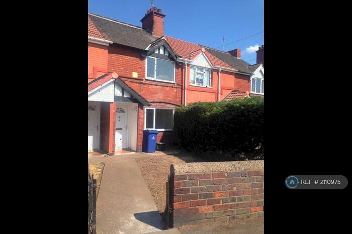 3 Bedroom Terraced House To Rent In King Avenue, New Rossington, Doncaster, DN11