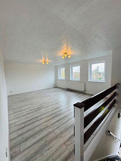 3 Bedroom Flat To Rent In Merryfield Gardens, Stanmore, HA7