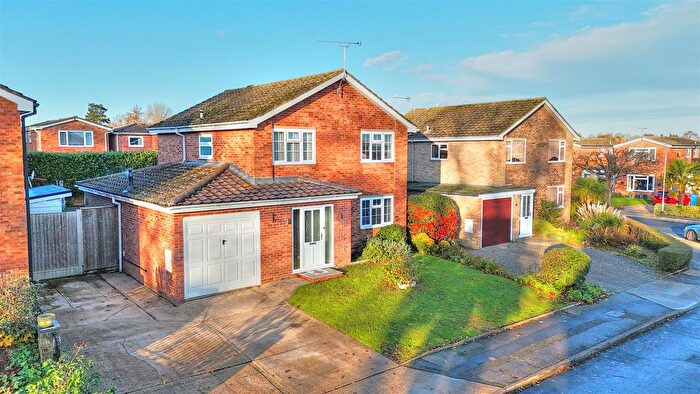 4 Bedroom Detached House For Sale In The Chestnuts, Ipswich, IP2