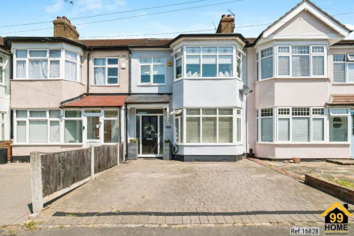 4 Bedroom Terraced House For Sale In Cecil Avenue, Hornchurch, Essex, RM11
