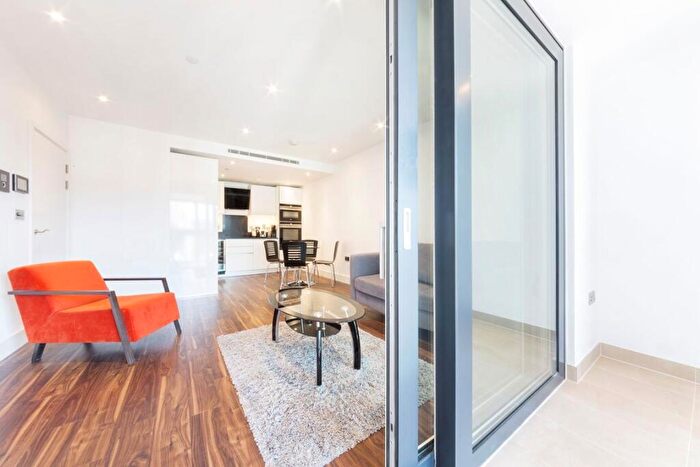 1 Bedroom Flat To Rent In New Drum Street, Aldgate, E1