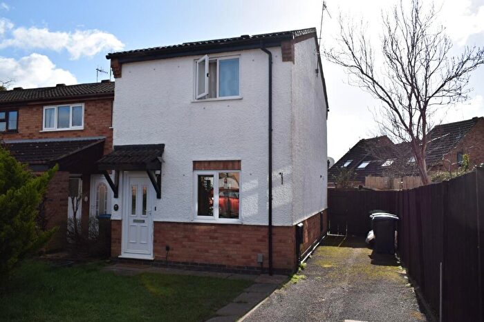 2 Bedroom End Of Terrace House To Rent In Meadowsweet Road, Stratford-upon-Avon, CV37