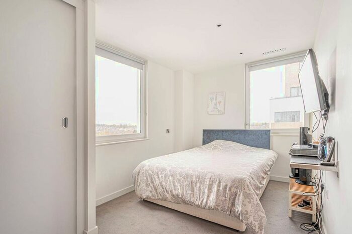 2 Bedroom Flat To Rent In Cara House, Colindale, London, NW9