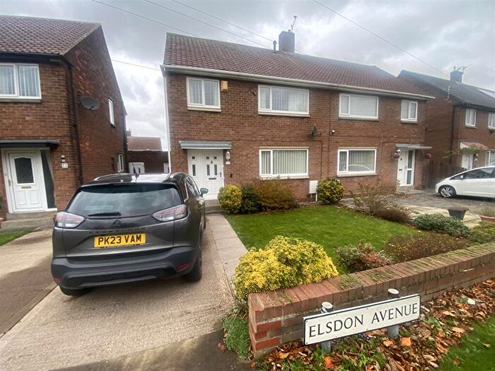 3 Bedroom Semi-Detached House For Sale In Elsdon Avenue, Seaton Delaval, Whitley Bay, NE25