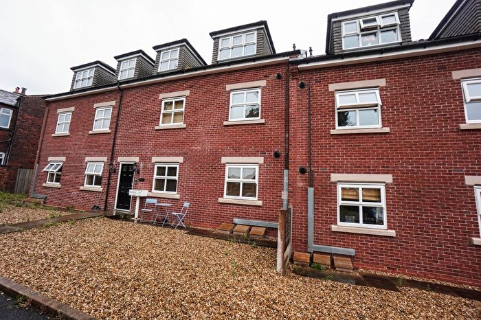 2 Bedroom Flat To Rent In Purlbrook Court, Brownlow Road, Horwich, BL6