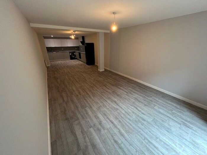 1 Bedroom Flat To Rent In Upper Allen Street, Sheffield, S3