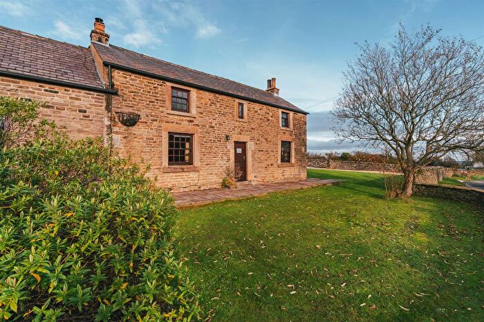 5 Bedroom Detached House For Sale In Holmesfield, Dronfield, S18