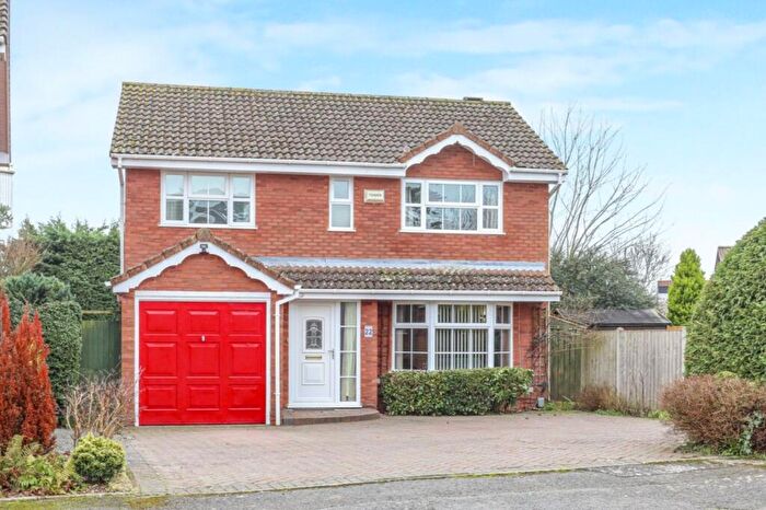 4 Bedroom Detached House For Sale In Aintree Road, Stratford-upon-Avon, CV37