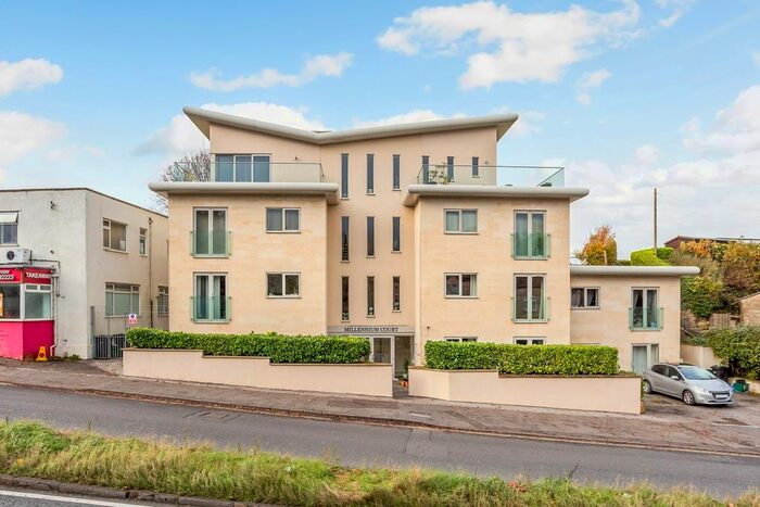 2 Bedroom Flat To Rent In Wellsway, Bath, BA2