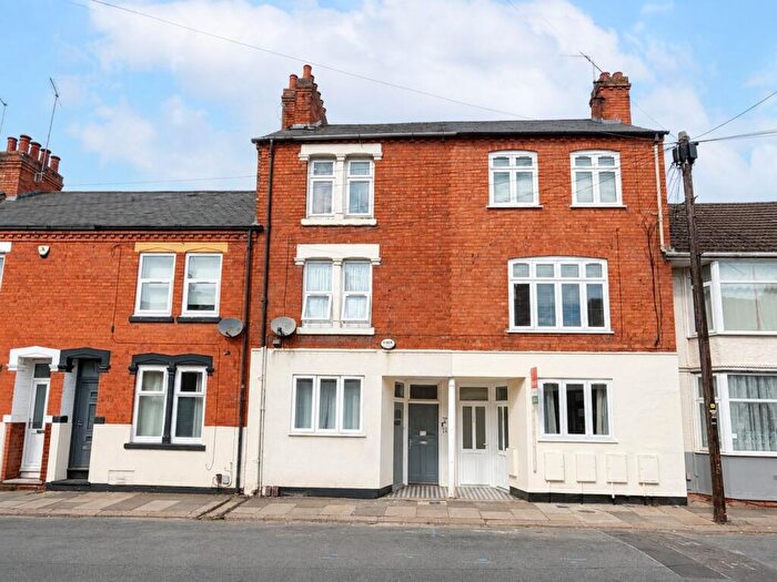 1 Bedroom Apartment To Rent In Stanhope Road, Northampton, NN2