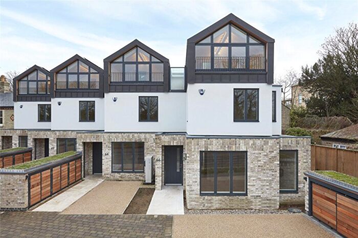 4 Bedroom Terraced House To Rent In Trumpington Road, Cambridge, Cambridgeshire, CB2