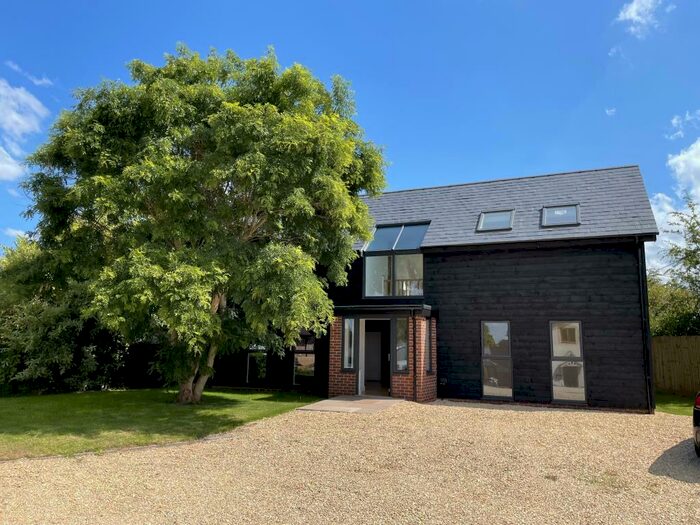 4 Bedroom Detached House For Sale In Lower Eggleton, Herefordshire, HR8