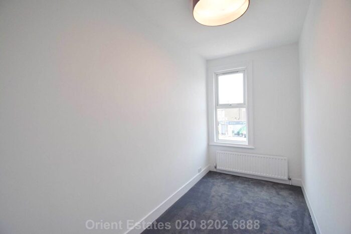 4 Bedroom Terraced House To Rent In West Hendon Broadway, London, NW9
